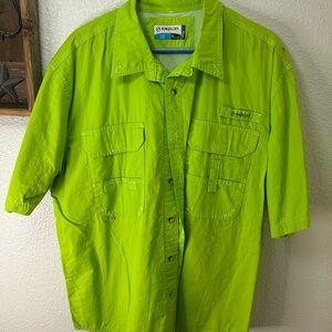 Magellan Outdoors Green Casual Button Down Shirt
